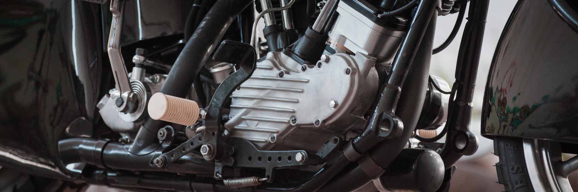 Brake pedal and mounting bracket kit »Bolt-on« by Wrecking Crew